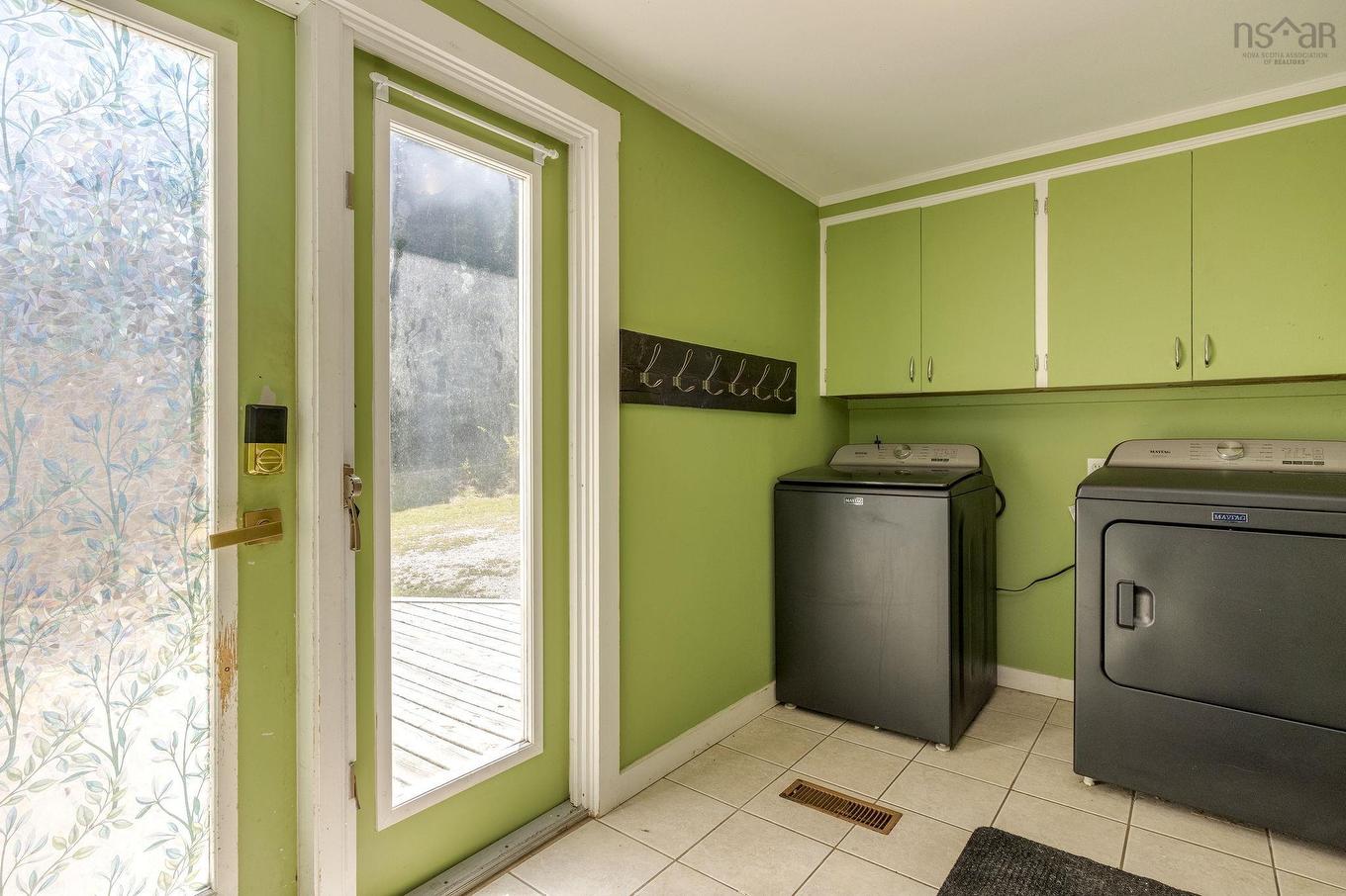 4902 Highway 1, Waterville, NS - Indoor Photo Showing Laundry Room