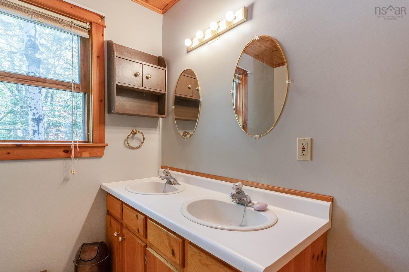 258 Trout Lake Road, West Inglisville, NS - Indoor Photo Showing Bathroom