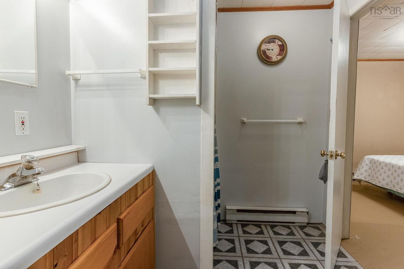 258 Trout Lake Road, West Inglisville, NS - Indoor Photo Showing Bathroom