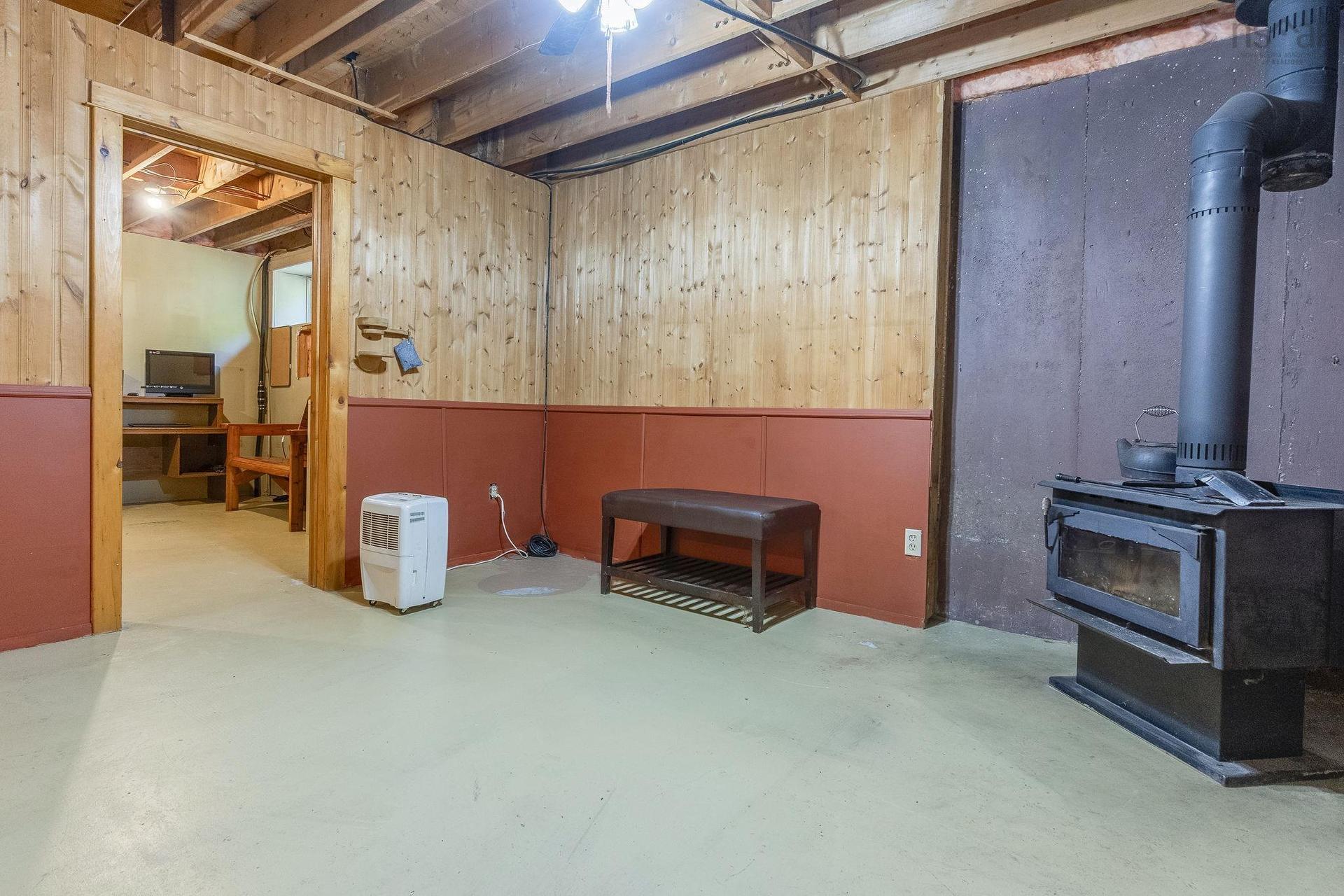 258 Trout Lake Road, West Inglisville, NS - Indoor Photo Showing Basement