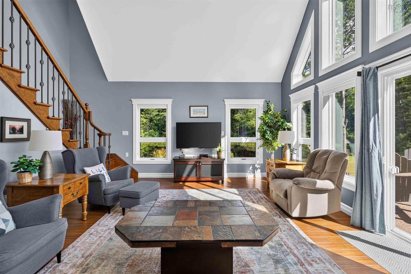 98 Canoe Lake Cove Road, Leminster, NS - Indoor Photo Showing Living Room