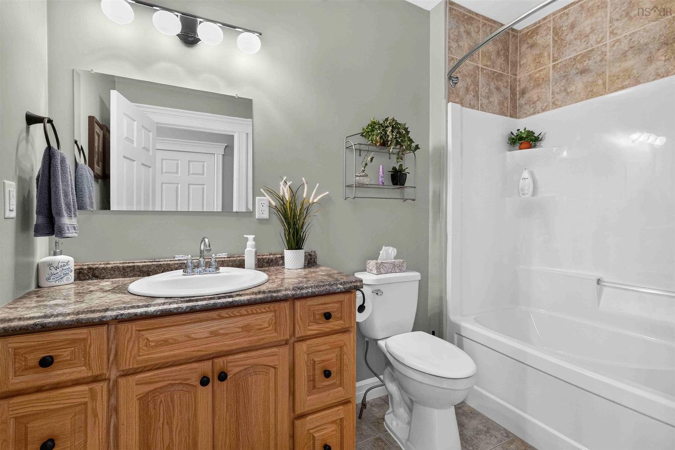 98 Canoe Lake Cove Road, Leminster, NS - Indoor Photo Showing Bathroom