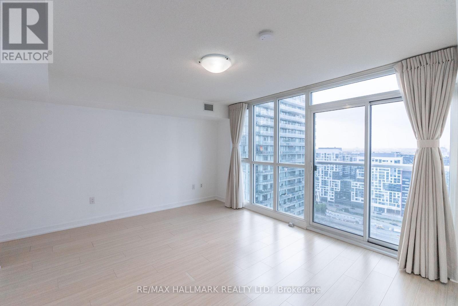 Spectacular Day Views - 2908 - 85 Queens Wharf Road, Toronto, ON - Indoor Photo Showing Other Room