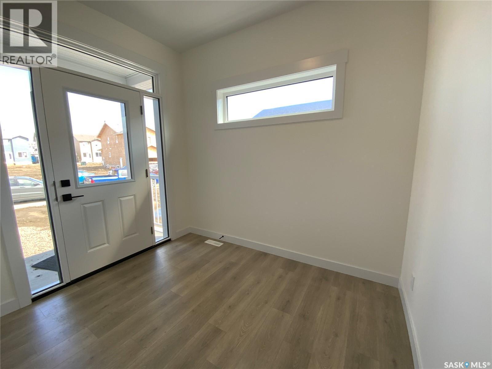250 Doran Way, Saskatoon, SK - Indoor Photo Showing Other Room