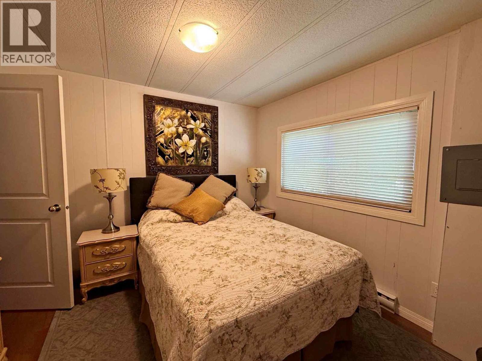 9872 Institute Street, Little Fort, BC