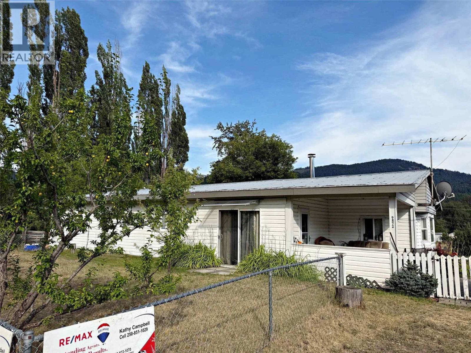 9872 Institute Street, Little Fort, BC