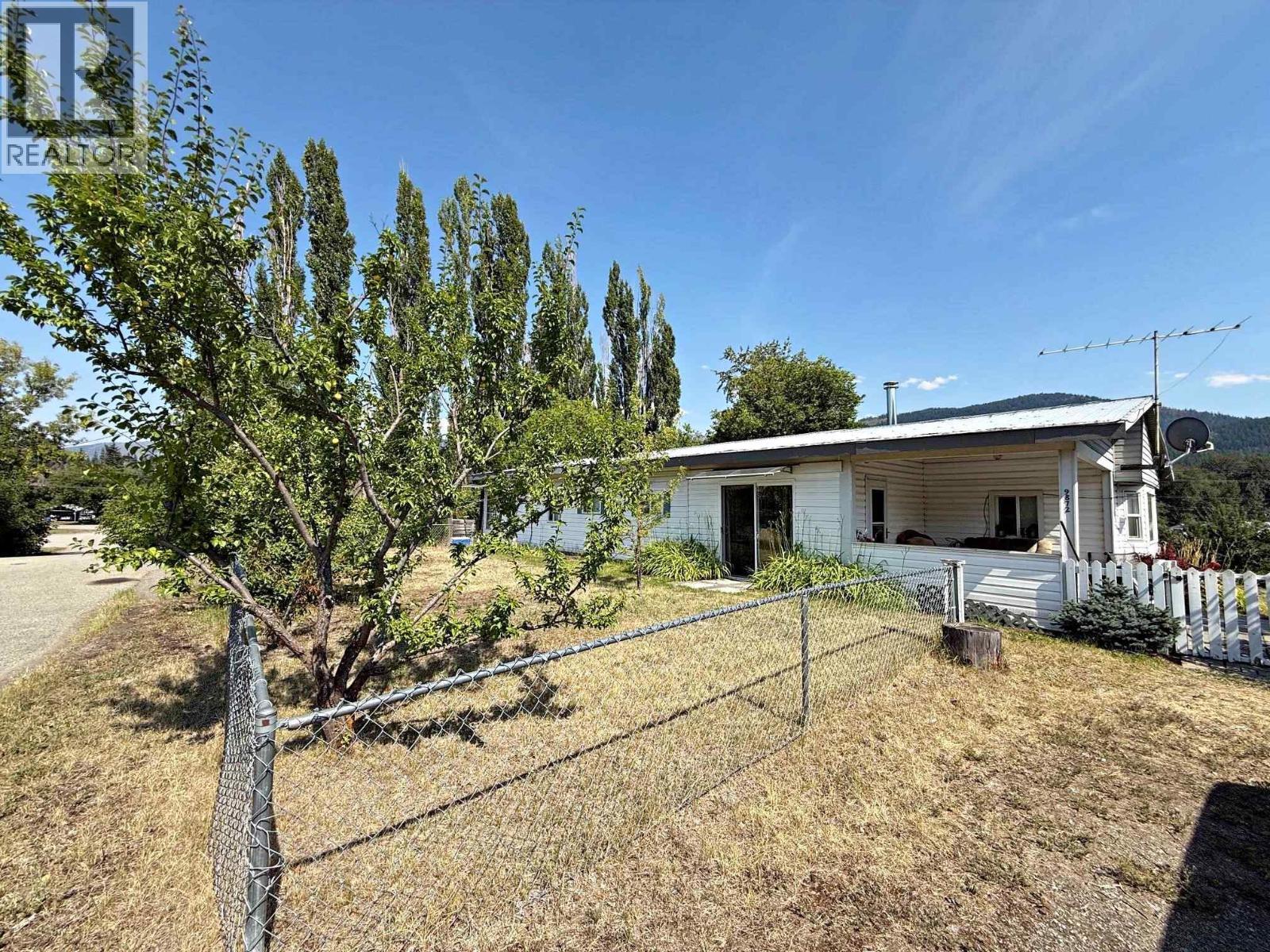 9872 Institute Street, Little Fort, BC