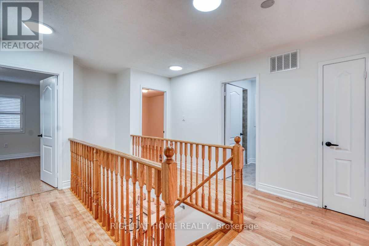 2304 Winlord Place, Oshawa, ON - Indoor Photo Showing Other Room