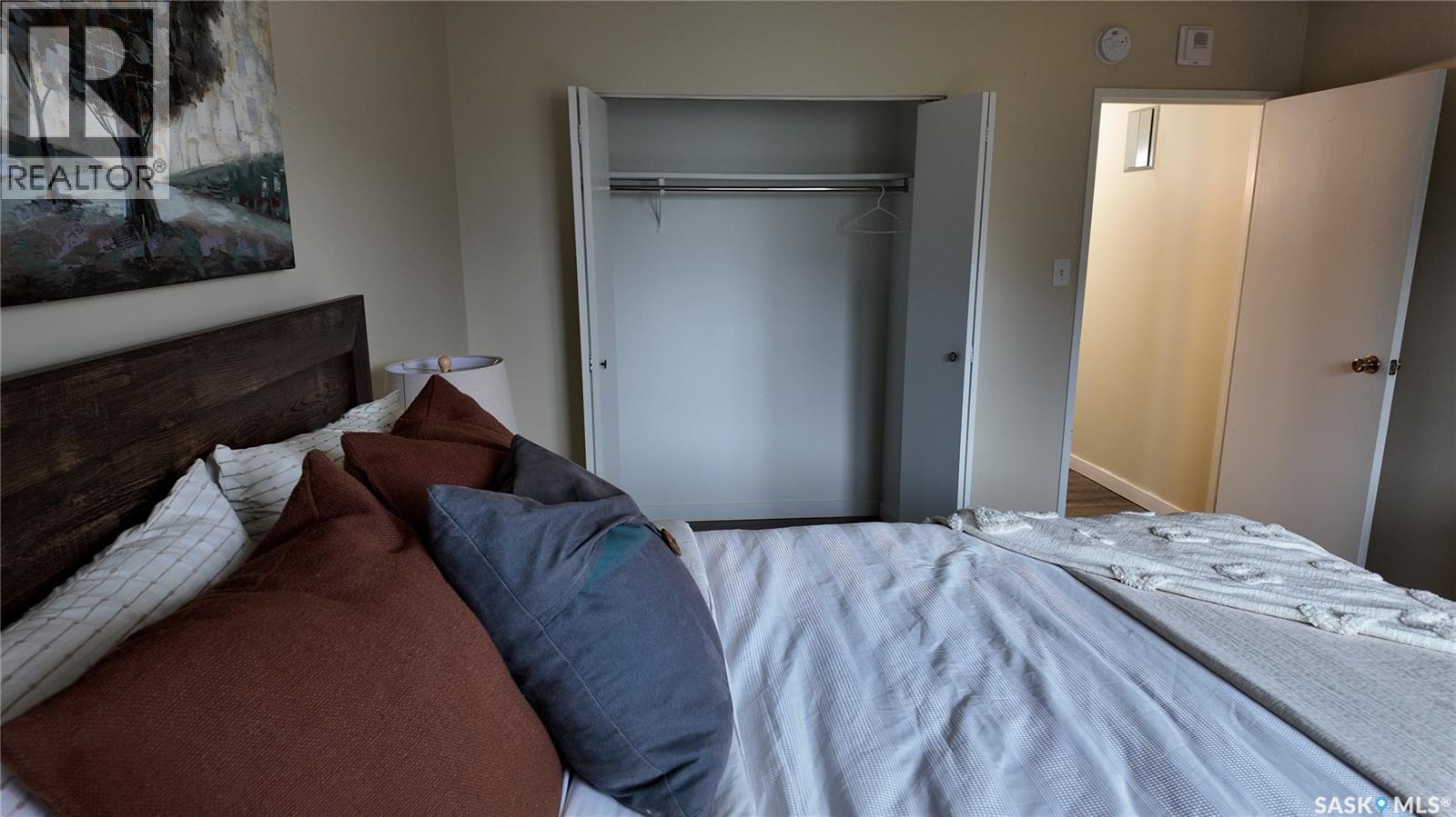 34 31 Centennial Street, Regina, SK - Indoor Photo Showing Bedroom
