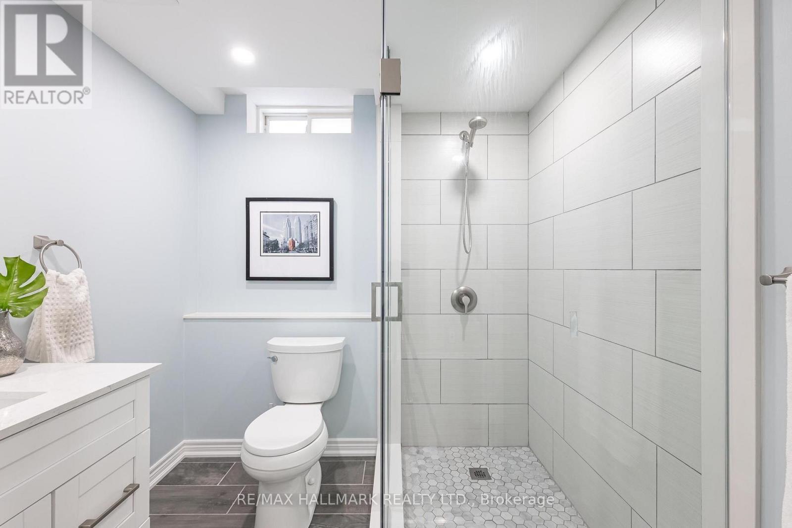 120 Albert Lewis Street, Markham, ON - Indoor Photo Showing Bathroom