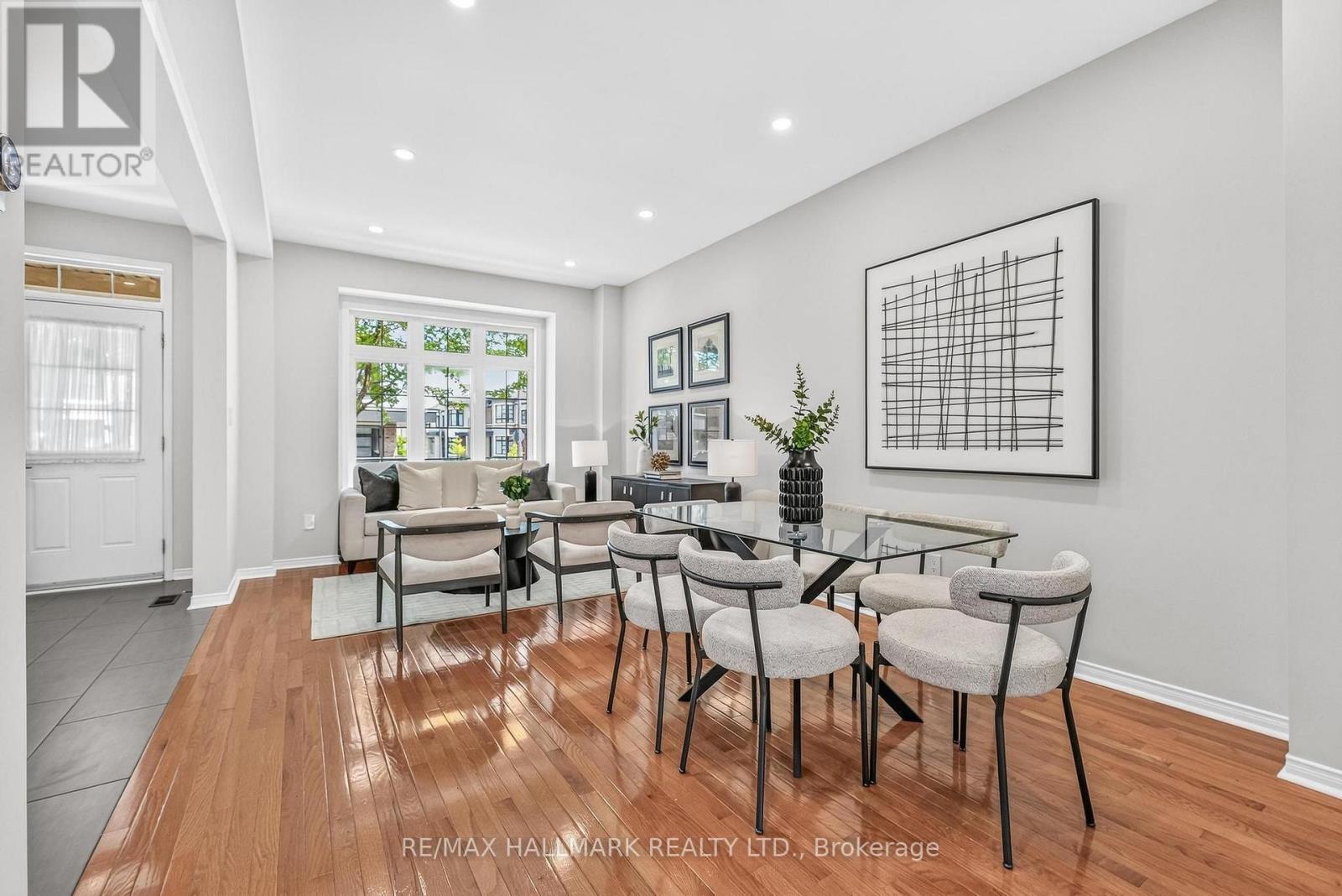 120 Albert Lewis Street, Markham, ON - Indoor Photo Showing Dining Room