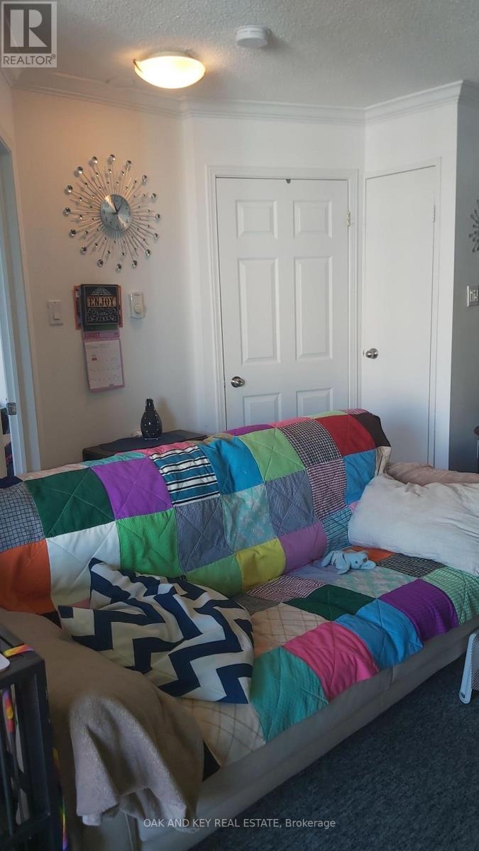 703 - 75 Huxley Street, London South (South E), ON - Indoor Photo Showing Bedroom