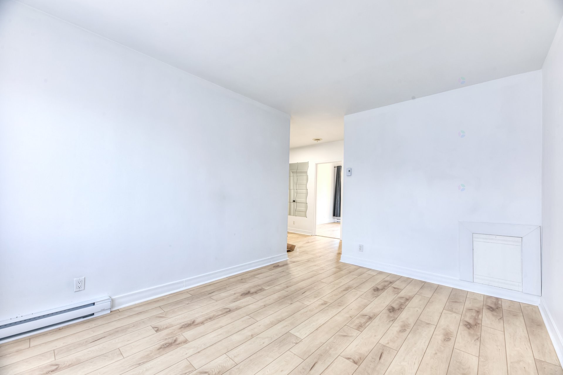 Living Room - 20 Boul. Goineau, Laval (Pont-Viau), QC - Indoor Photo Showing Other Room