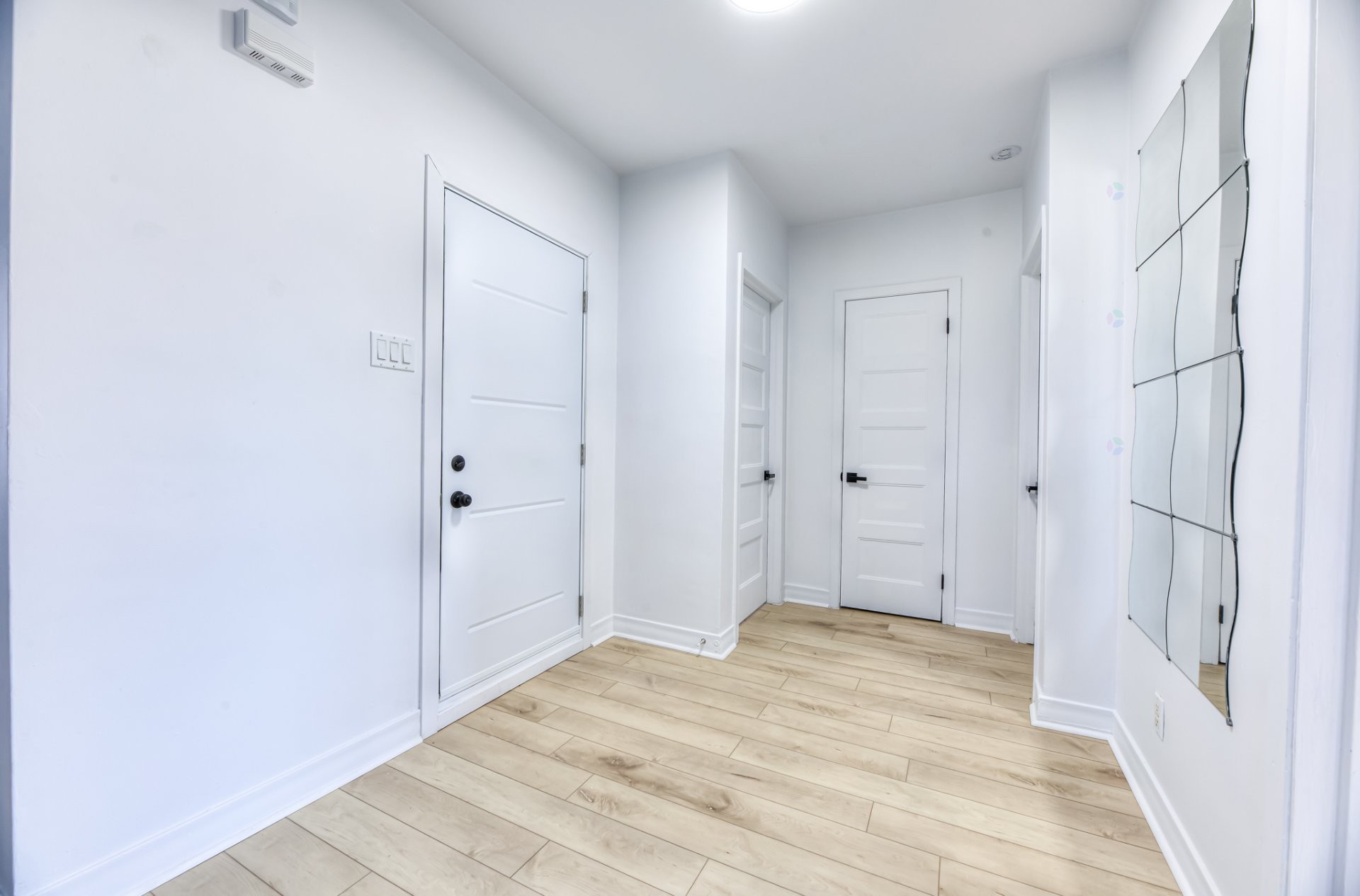 Mud Room - 20 Boul. Goineau, Laval (Pont-Viau), QC - Indoor Photo Showing Other Room
