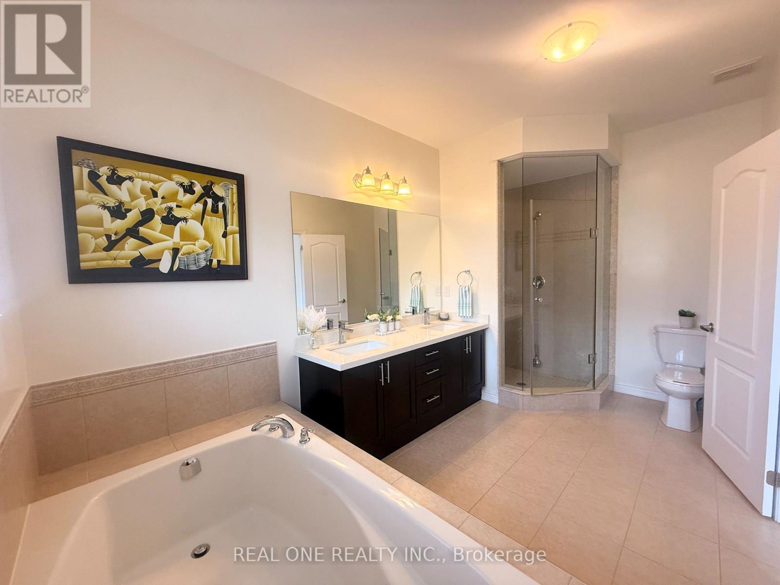 39 Mowder Drive, Aurora, ON - Indoor Photo Showing Bathroom