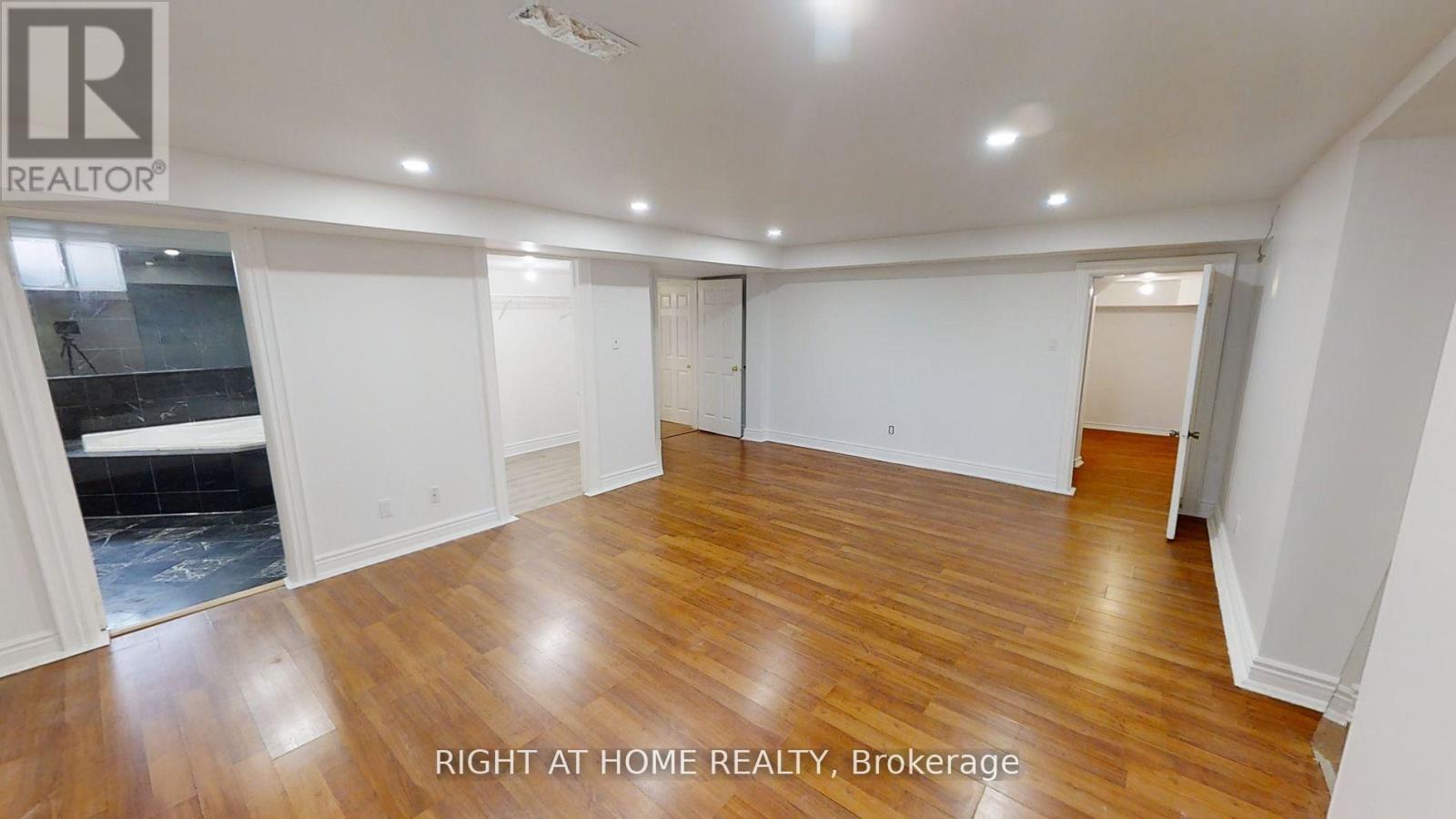 (Lower) 31 Northgate Crescent E, Richmond Hill, ON - Indoor