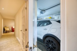 Garage -