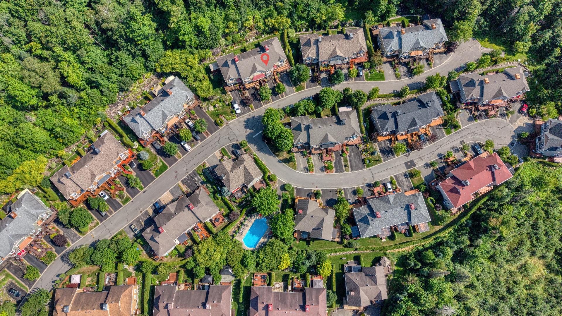 Nearby - 335 Ch. Des Sorbiers, Piedmont, QC - Outdoor With View