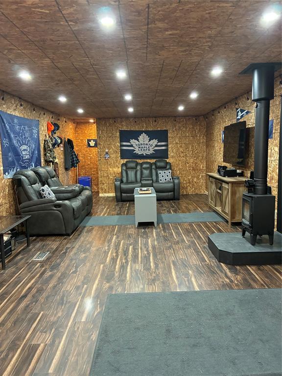 1367 Conception Bay Highway, Conception Bay South, NL - Indoor Photo Showing Basement