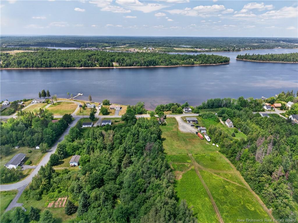 191 Islandview Dr, Miramichi, NB