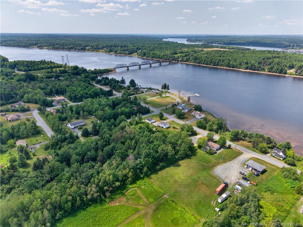 191 Islandview Dr, Miramichi, NB