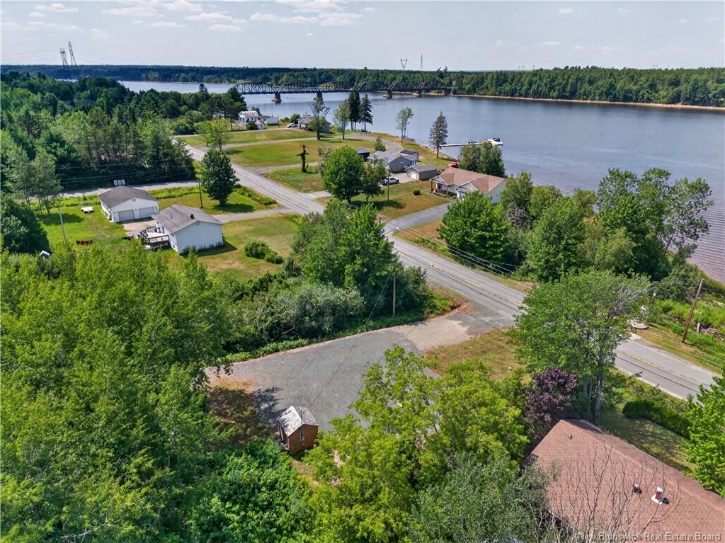 191 Islandview Dr, Miramichi, NB