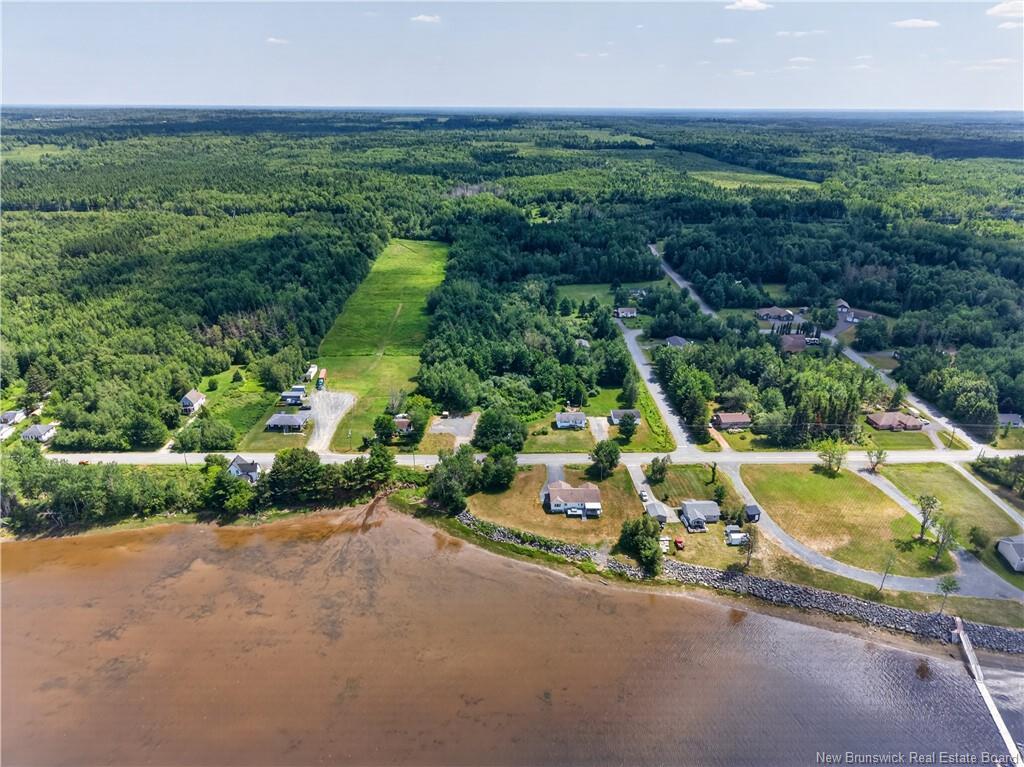 191 Islandview Dr, Miramichi, NB