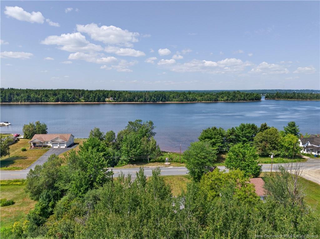 191 Islandview Dr, Miramichi, NB