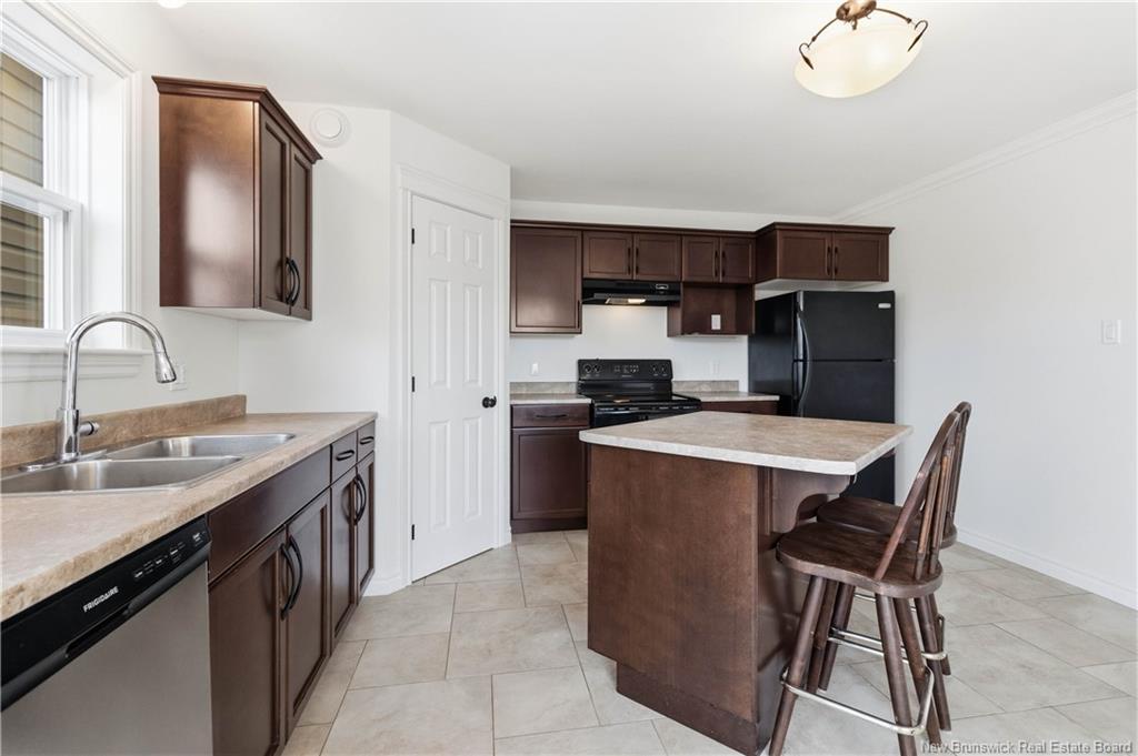 22 Carlson St, Moncton, NB