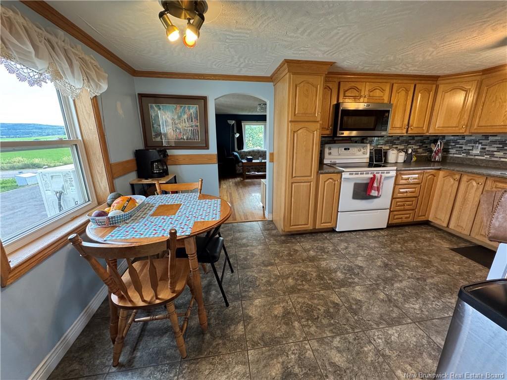 6718 Route 111, New Line Road, NB