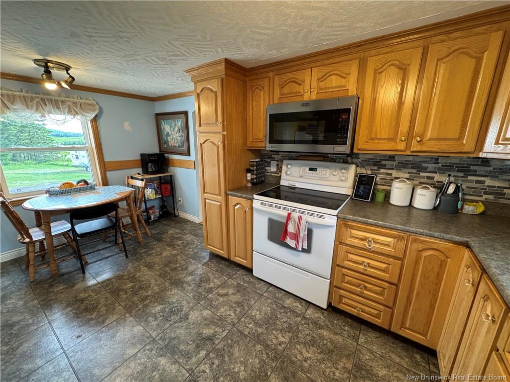 6718 Route 111, New Line Road, NB