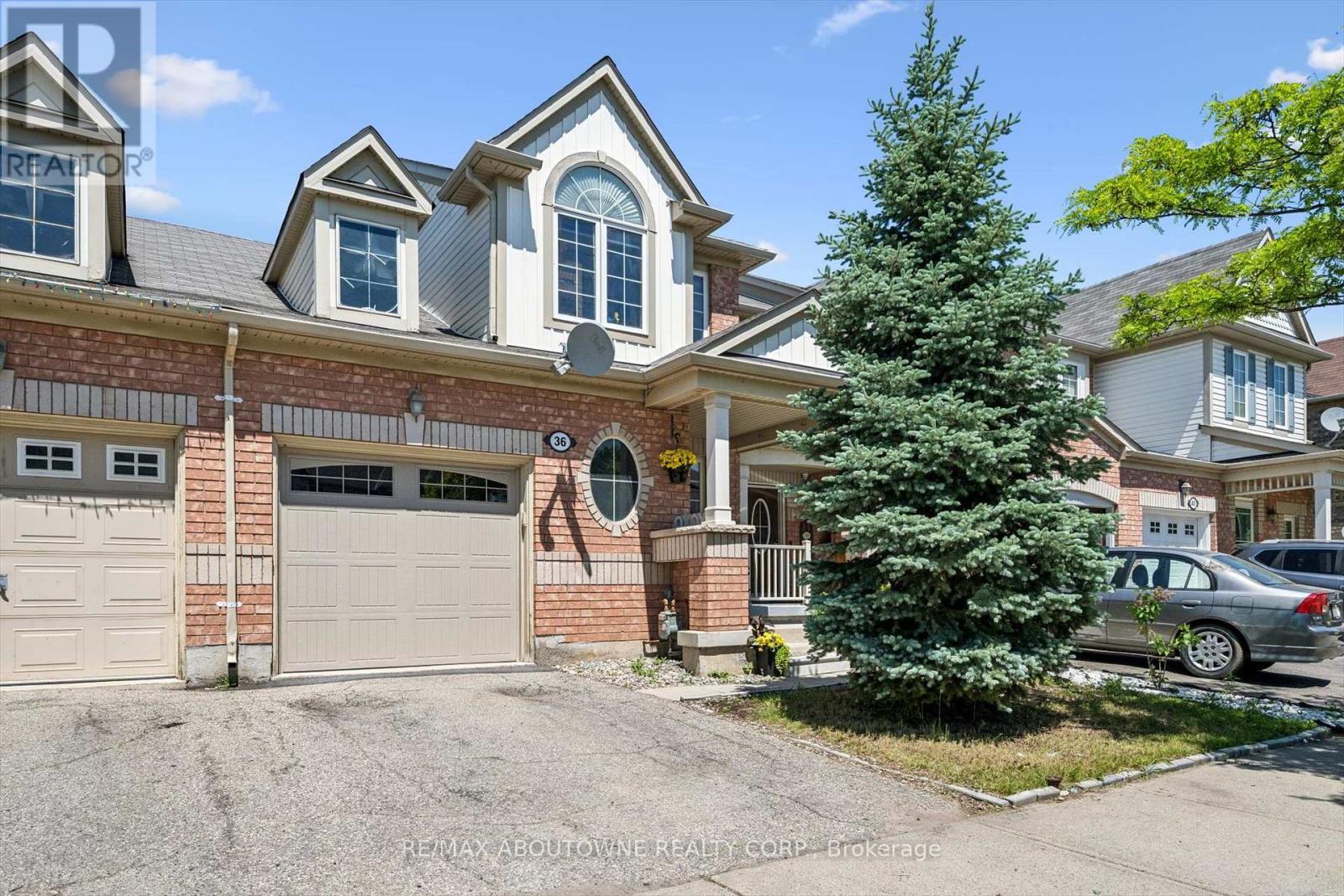 36 Van Fleet Terrace, Milton, ON - Outdoor With Facade