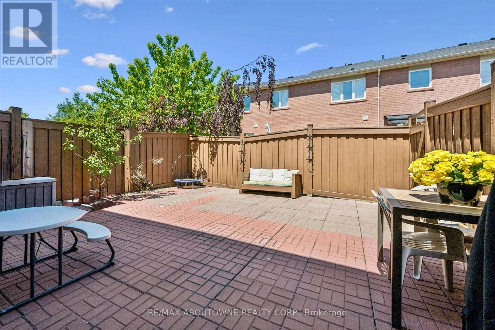 36 Van Fleet Terrace, Milton, ON - Outdoor With Deck Patio Veranda With Exterior