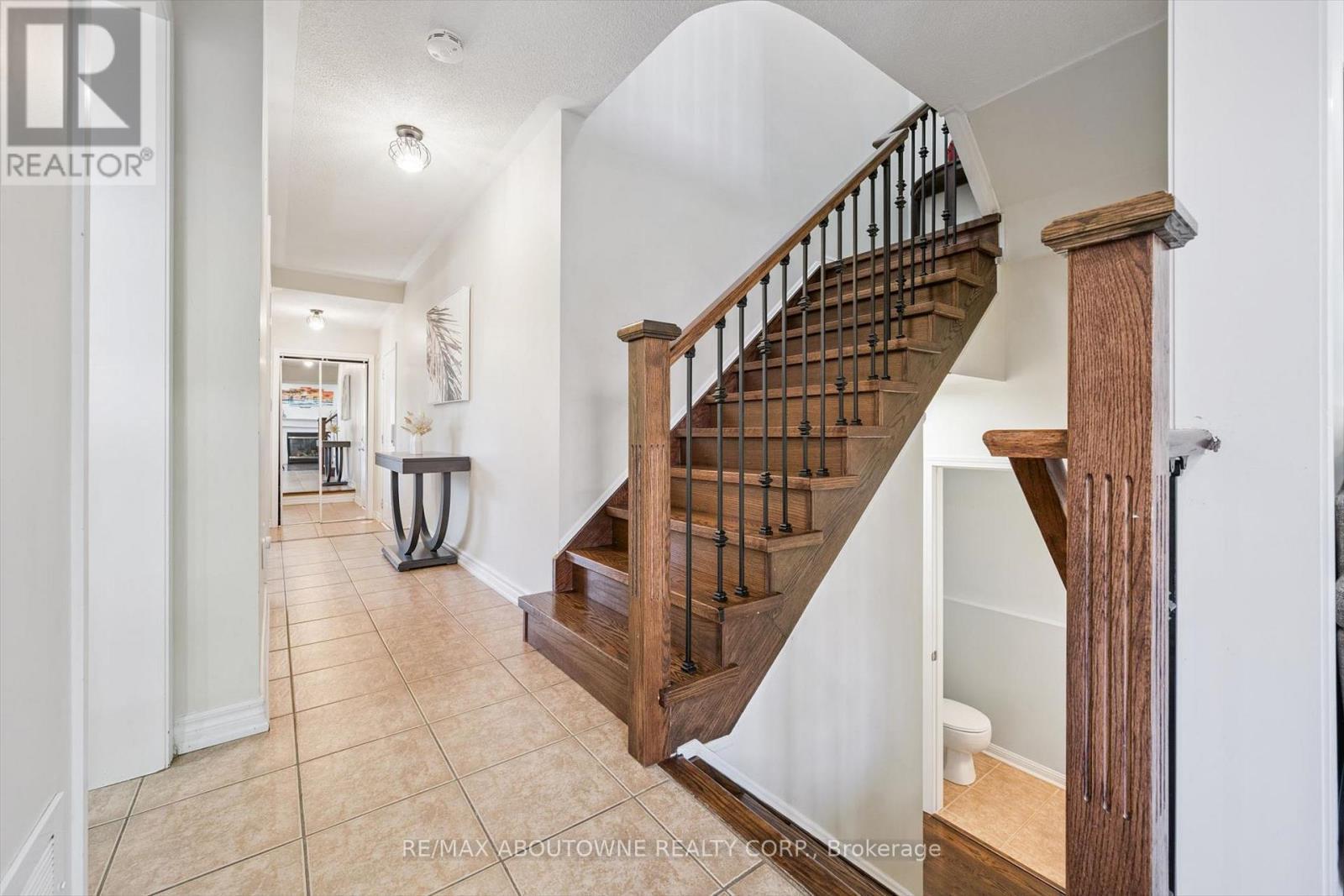 36 Van Fleet Terrace, Milton, ON - Indoor Photo Showing Other Room