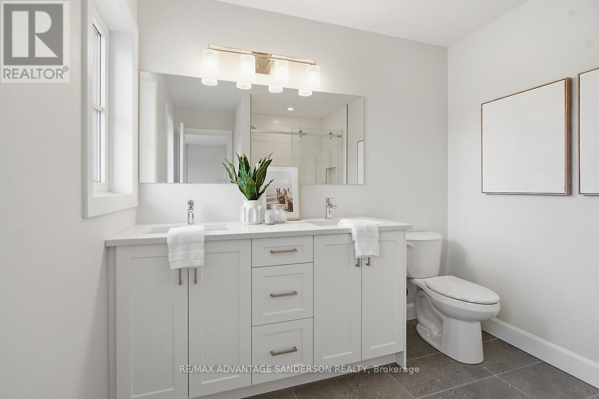 167 Bowman Drive, Middlesex Centre (Ilderton), ON - Indoor Photo Showing Bathroom