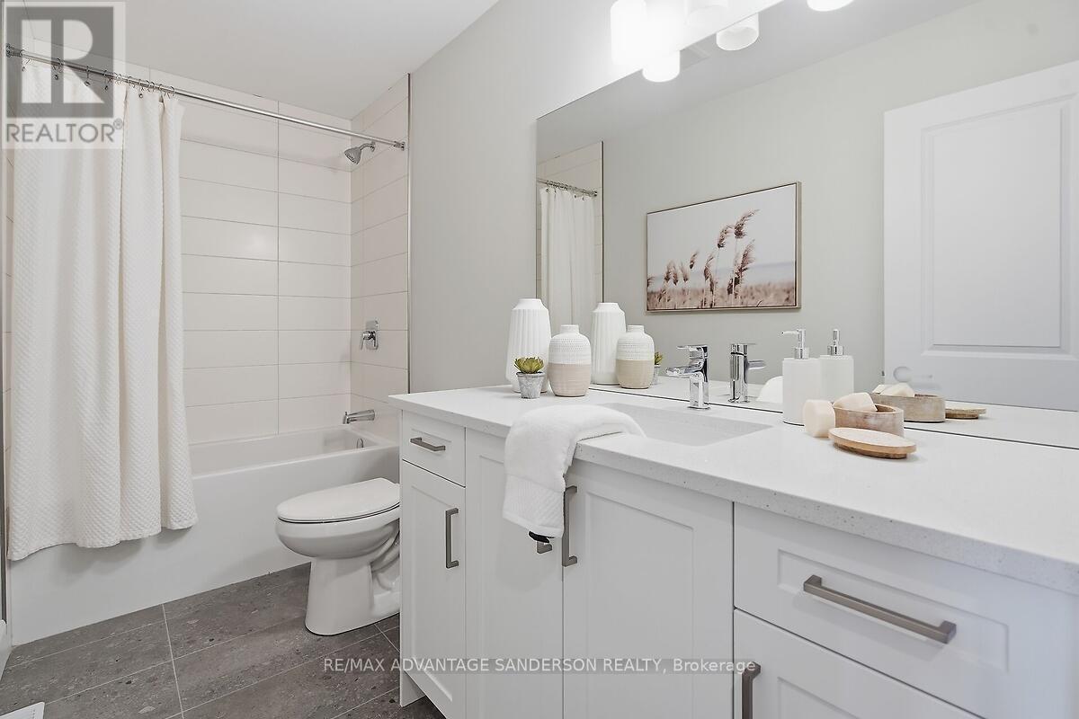 167 Bowman Drive, Middlesex Centre (Ilderton), ON - Indoor Photo Showing Bathroom