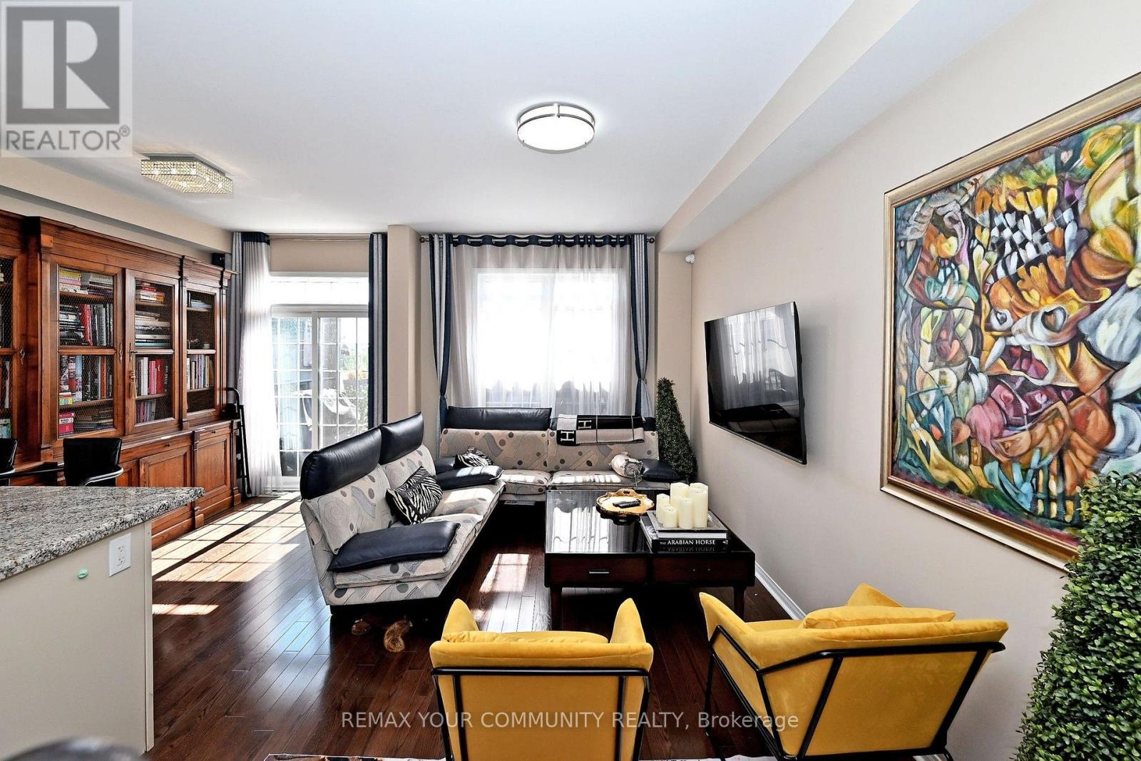 30 Spruce Pine Crescent, Vaughan, ON - Indoor