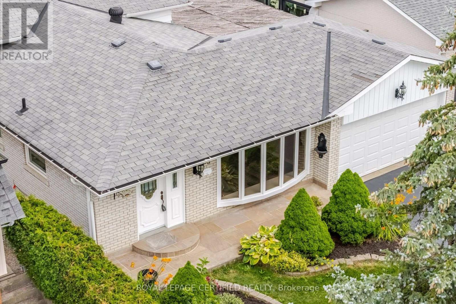 33 Grassmere Crescent, Brampton, ON - Outdoor With Exterior