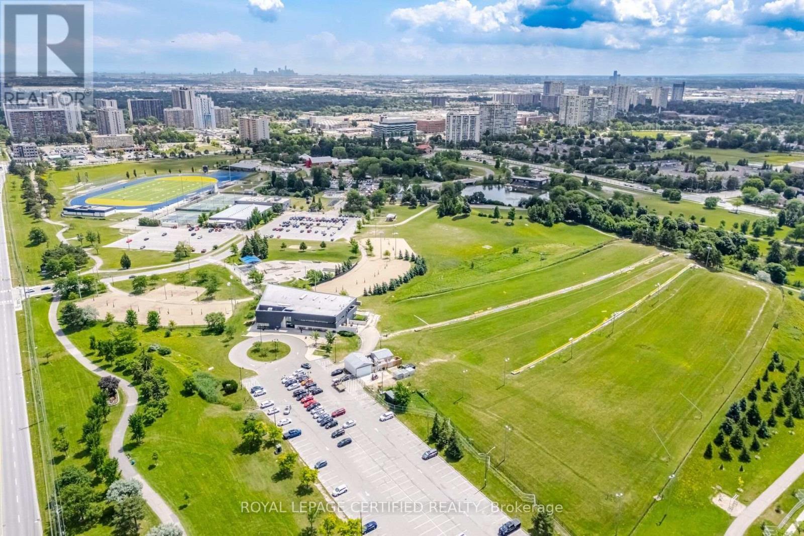 33 Grassmere Crescent, Brampton, ON - Outdoor With View