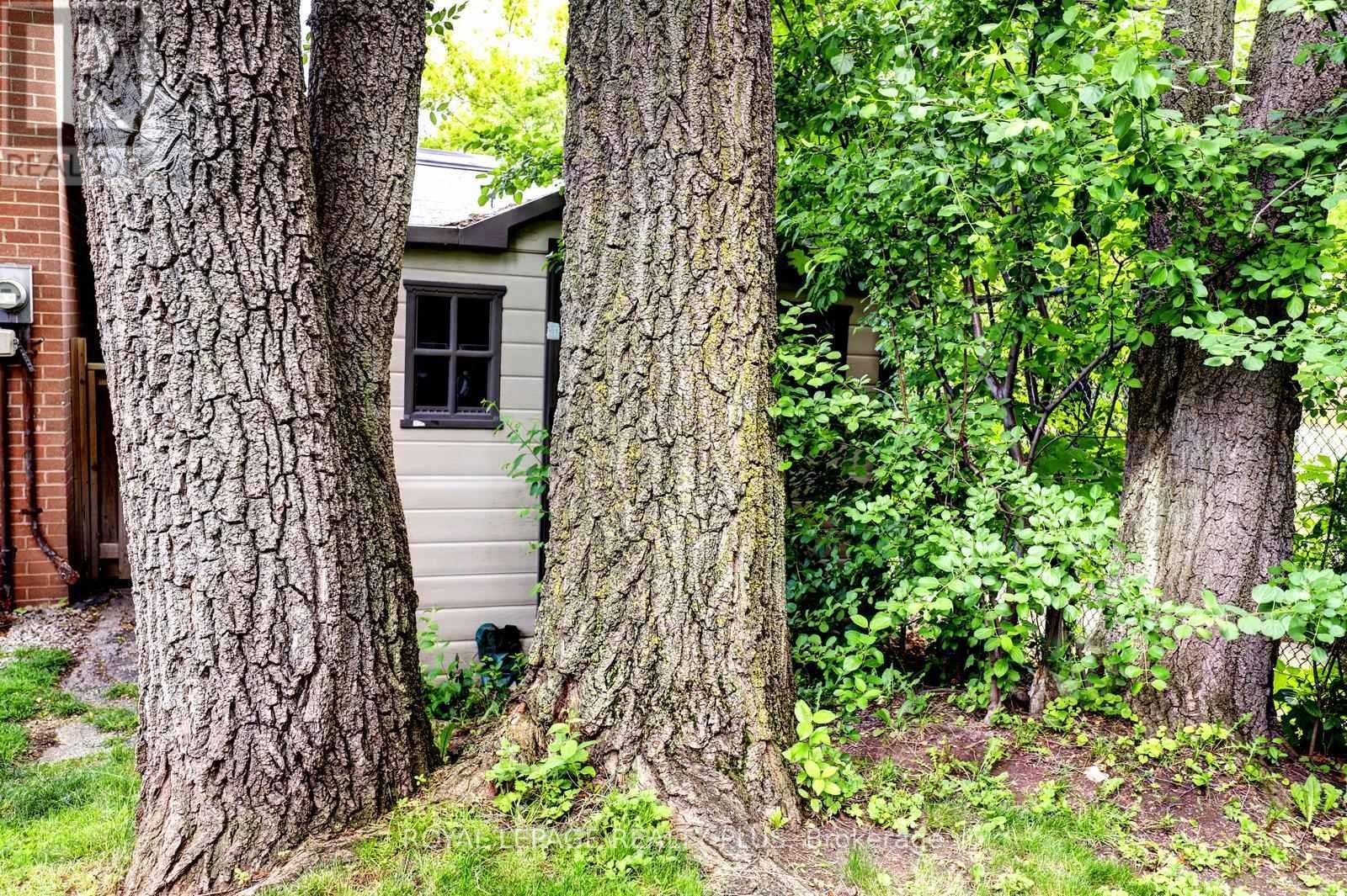 2694 Truscott Drive, Mississauga, ON - Outdoor