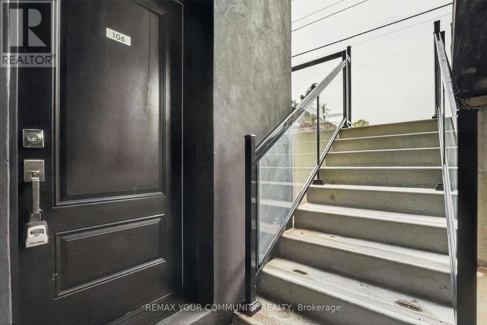 106 - 7277 Wilson Crescent, Niagara Falls, ON - Indoor Photo Showing Other Room