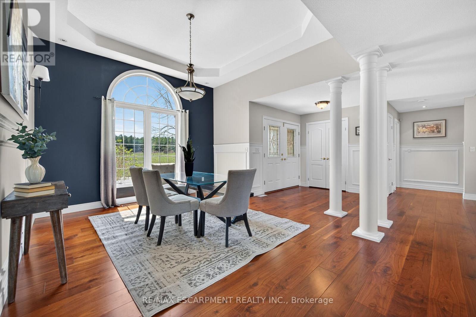 1140 River Road, Haldimand, ON - Indoor Photo Showing Dining Room