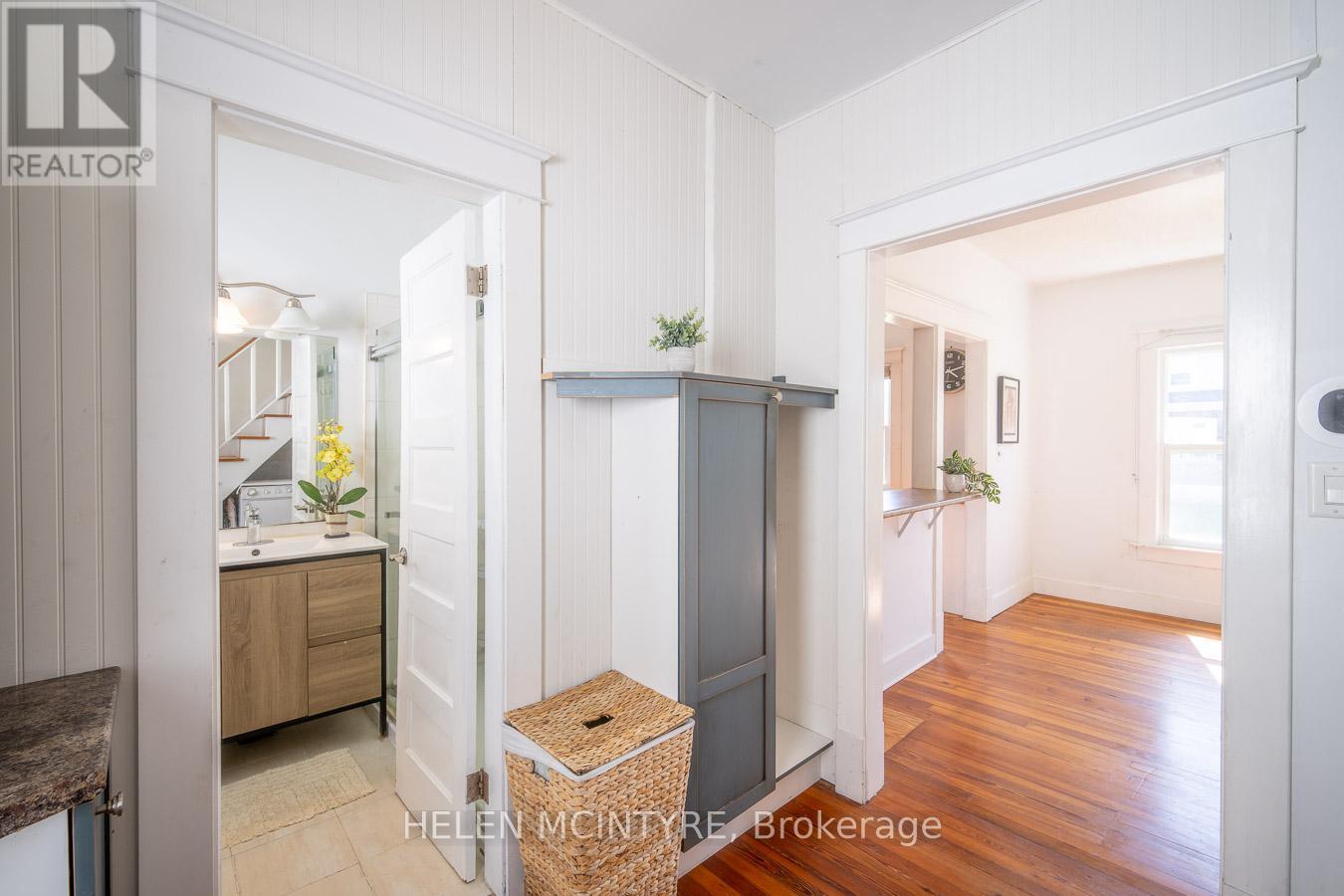 5012 Morrison Street, Niagara Falls, ON - Indoor Photo Showing Other Room
