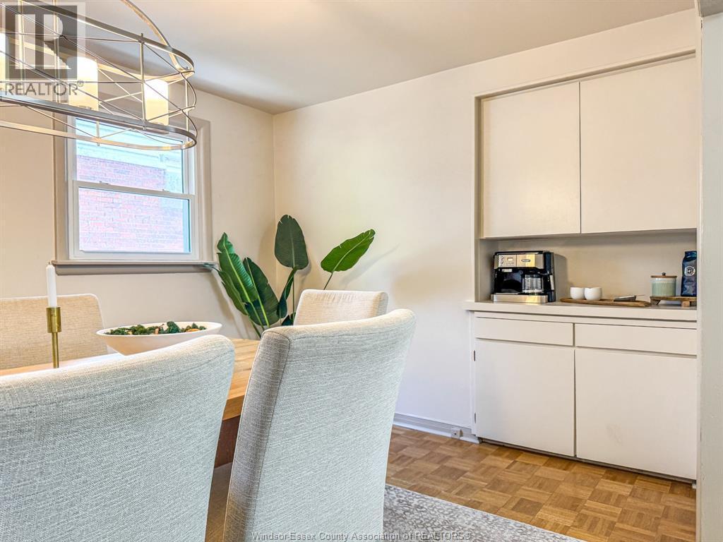 482 John M St, Windsor, ON - Indoor