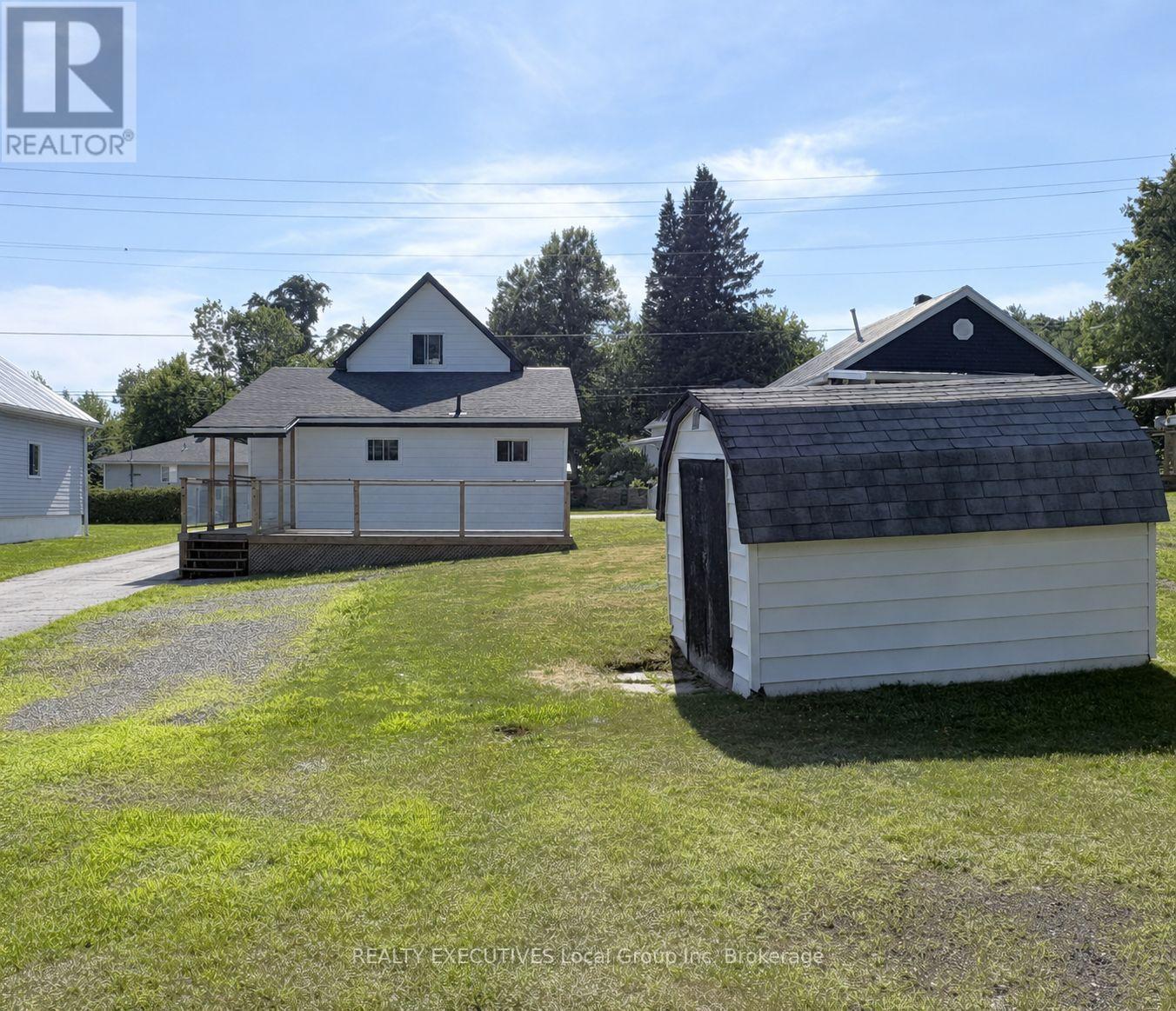 926 Main Street N, Callander, ON - Outdoor
