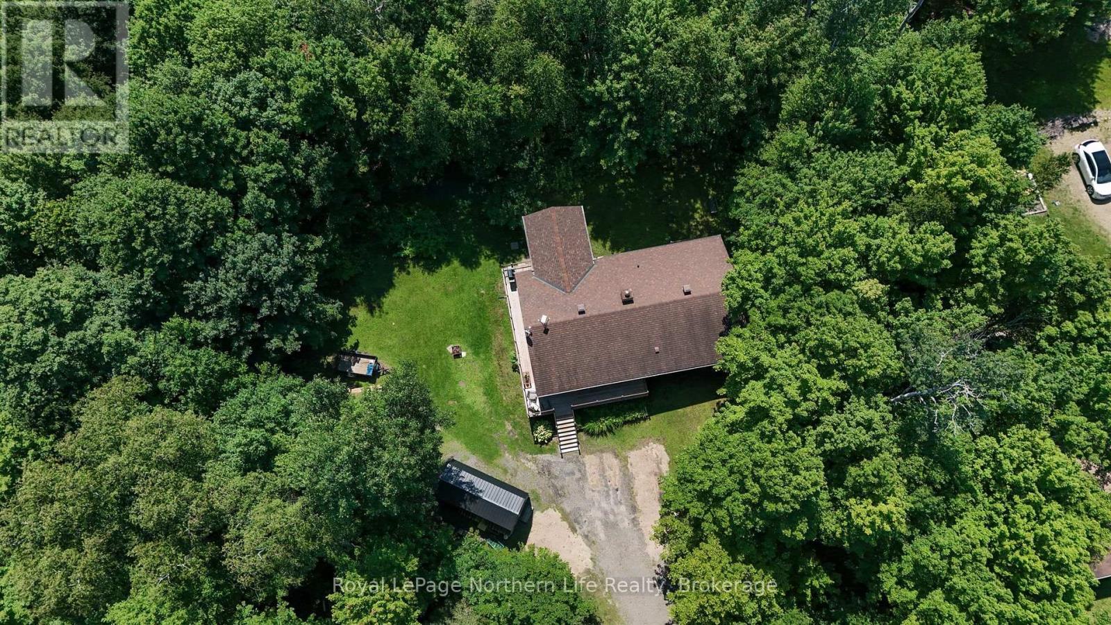 106 Lakeview Court, Bonfield, ON - Outdoor