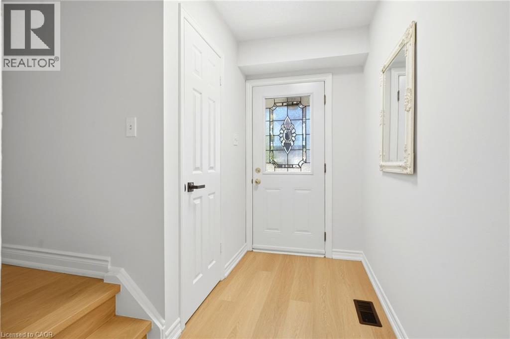333 Meadows Boulevard Unit# 23, Mississauga, ON - Indoor Photo Showing Other Room
