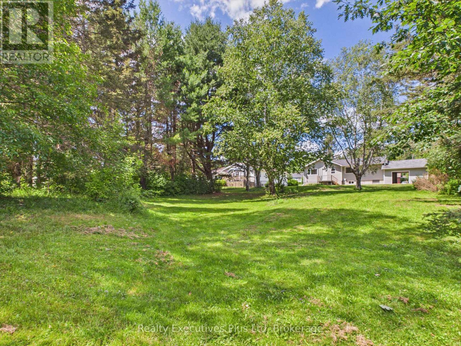 29 Queen Street, Sundridge, ON - Outdoor