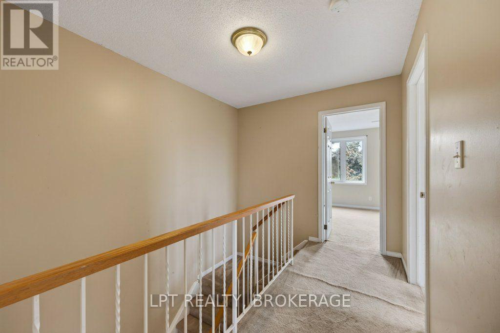 764 Roosevelt Drive, Kingston (City Southwest), ON - Indoor Photo Showing Other Room