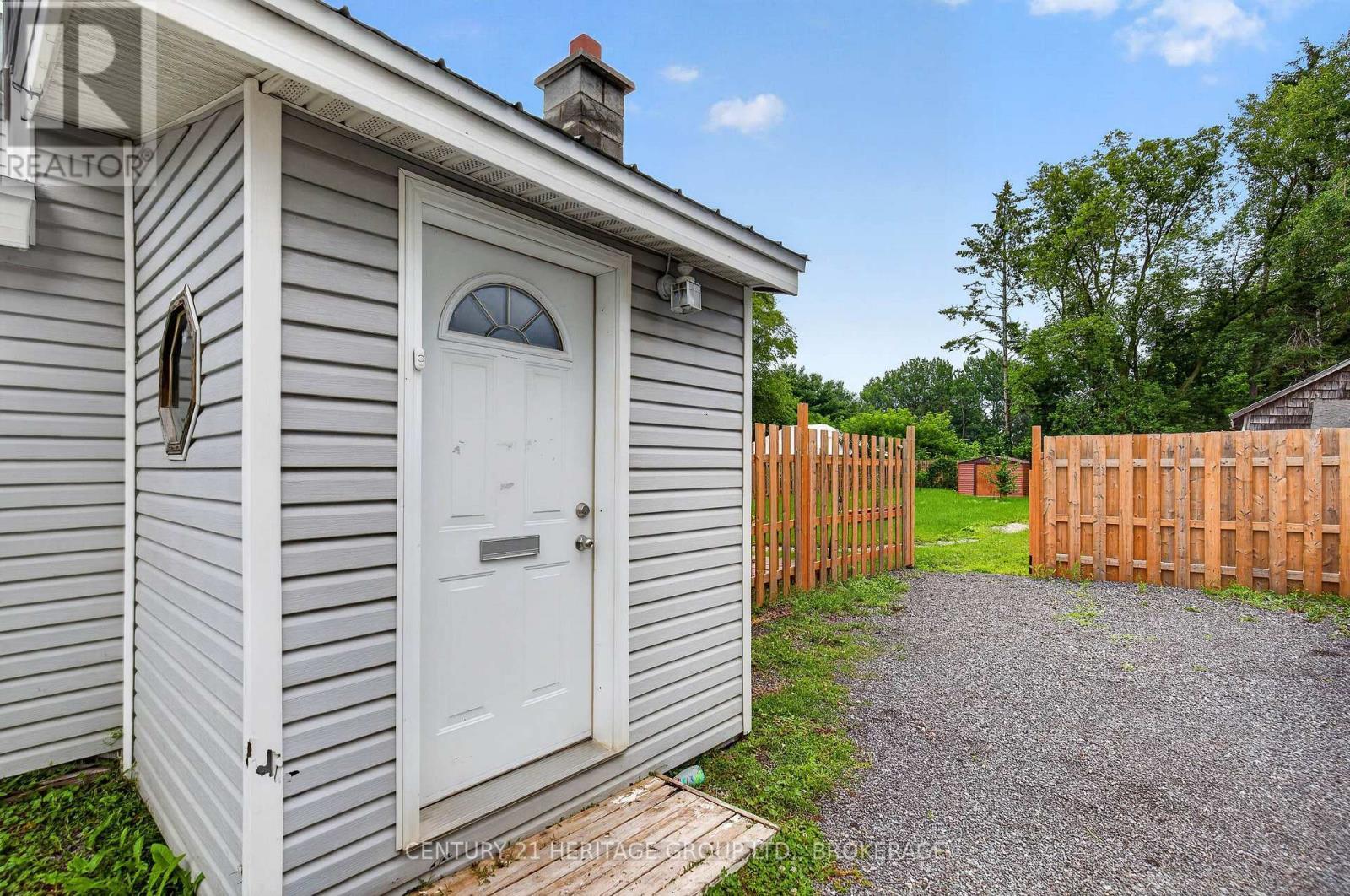 6756 Hwy 38 Highway, Frontenac (Frontenac South), ON - Outdoor
